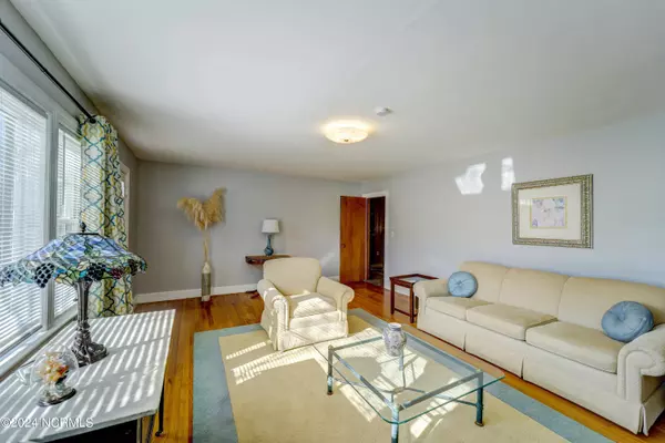 424 W Nash Street, Spring Hope, NC 27882