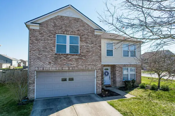 10227 McClain DR, Brownsburg, IN 46112