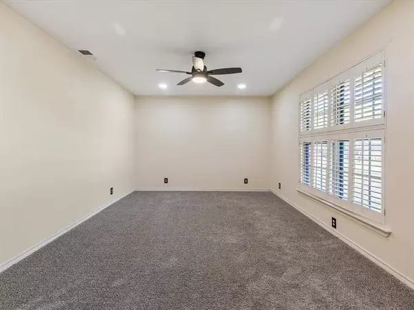 334 Mizell Street, Duncanville, TX 75116