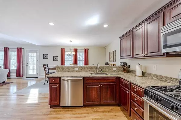 193 Elm St #707, North Reading, MA 01864