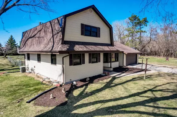 N1097 Sterling Lane, Edgerton, WI 53534