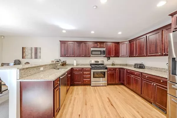 193 Elm St #707, North Reading, MA 01864