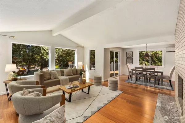 11 143rd ST SE, Lynnwood, WA 98087