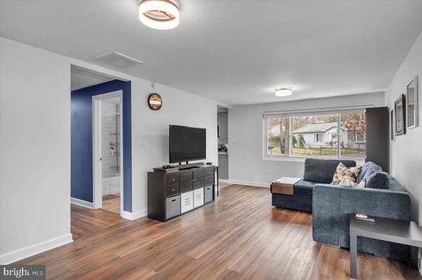 103 PHILLIPS AVE, Browns Mills, NJ 08015