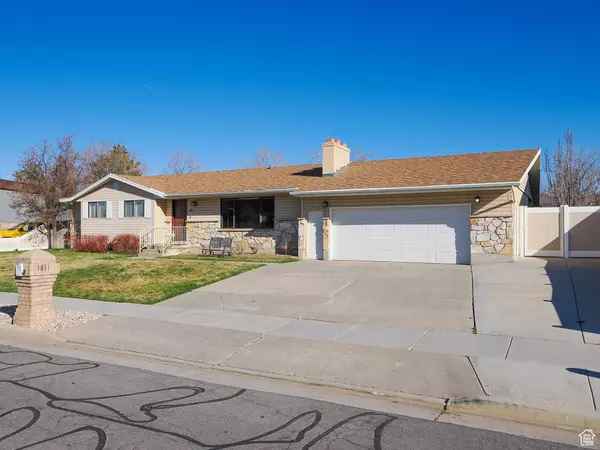 1811 E CRESCENT VIEW DR S, Sandy, UT 84094