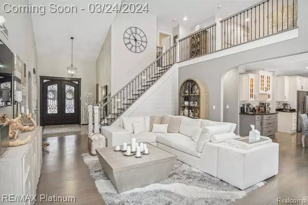 447 Timbermill Lane, Howell, MI 48843