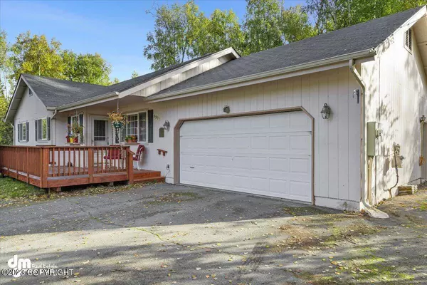 5271 S Tennyson CT, Wasilla, AK 99623