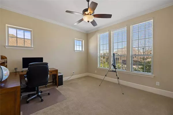 1003 Fairway Ranch Parkway, Roanoke, TX 76262