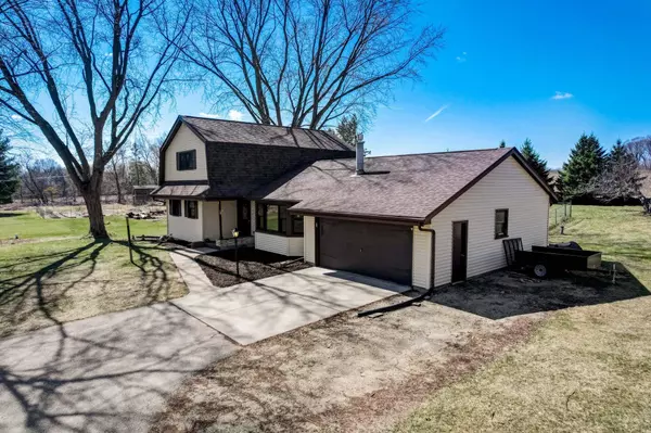 N1097 Sterling Lane, Edgerton, WI 53534