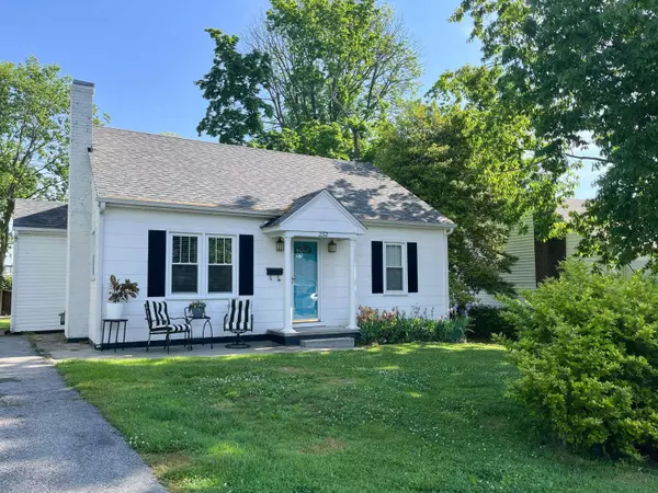 232 Boston DR, Versailles, KY 40383