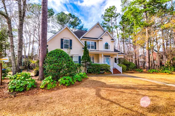 102 Glen Abby Dr, Summerville, SC 29483