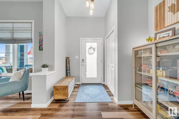 4122 CHAPPELLE GR SW, Edmonton, AB T6W 4M5