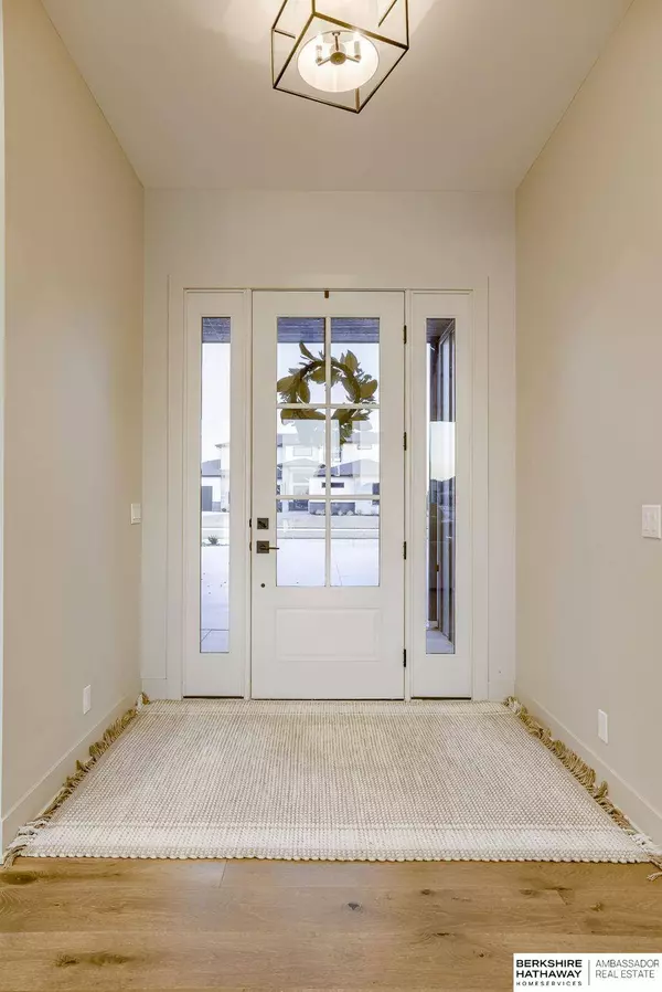 5804 N 292 Circle, Valley, NE 68064