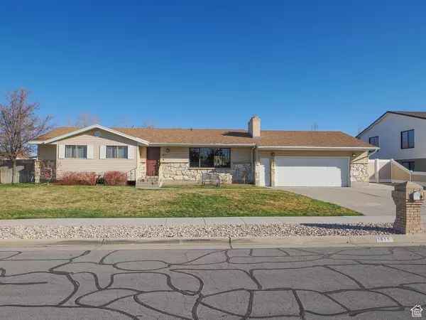 1811 E CRESCENT VIEW DR S, Sandy, UT 84094