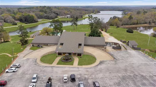 98 Ranchview, Hilltop Lakes, TX 77871