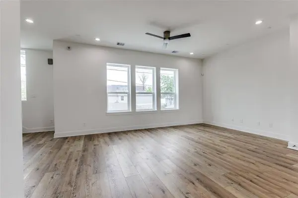 728 E 33rd ST, Houston, TX 77022