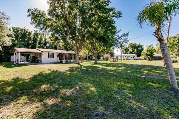 10854 SW LAUREL AVE, Arcadia, FL 34269