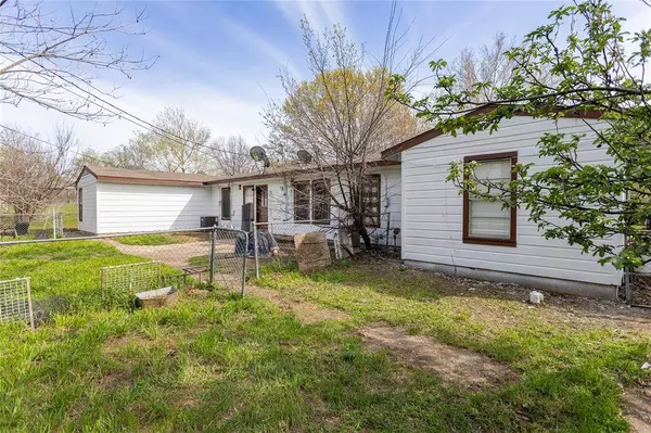 116 Vandenburg Drive, Denison, TX 75020