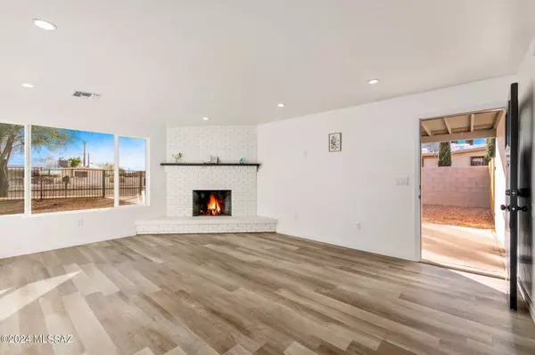 5401 S Alaska Drive, Tucson, AZ 85706