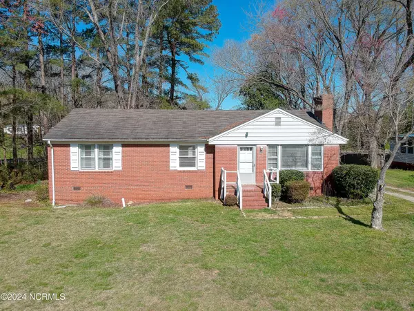 424 W Nash Street, Spring Hope, NC 27882
