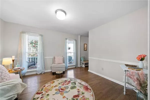 482 Bone CIR, Dallas, GA 30132