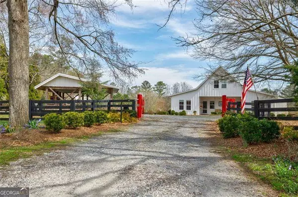 1661 Old Jones, Alpharetta, GA 30004