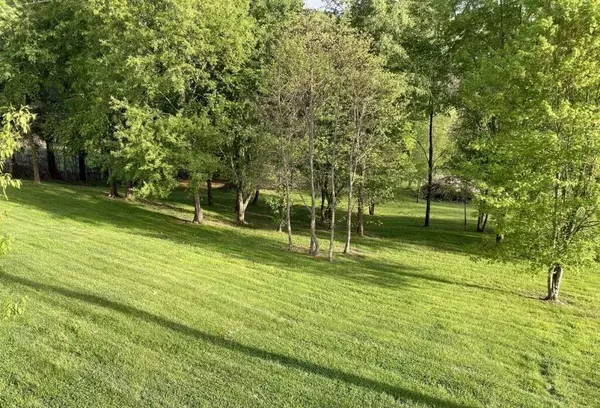 41059 Park Road Road, Shade, OH 45776