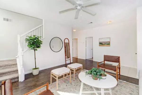 401 Picasso CIR, Sacramento, CA 95835