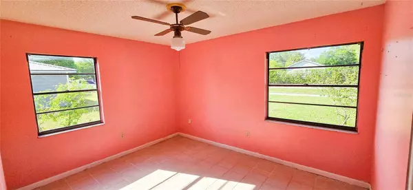 2302 DUFF RD, Lakeland, FL 33810