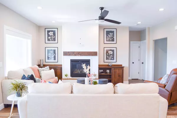 414 S 200 W, Annabella, UT 84711