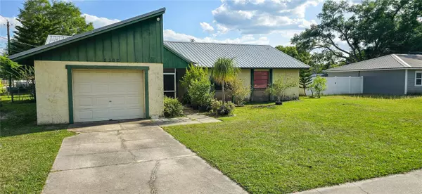 2302 DUFF RD, Lakeland, FL 33810