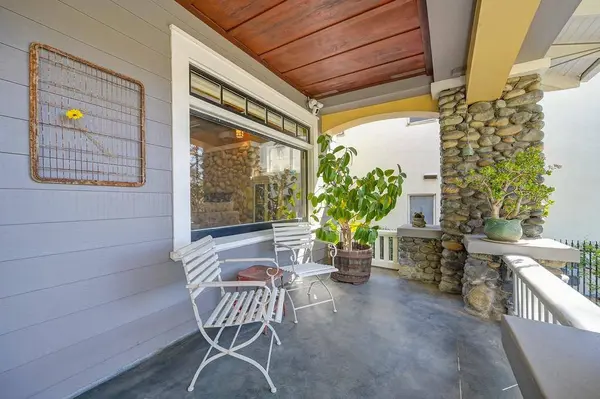 2611 H ST, Sacramento, CA 95816