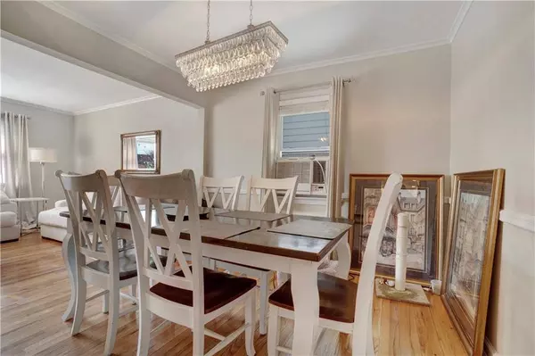 127-08 Cronston AVE, Belle Harbor, NY 11694