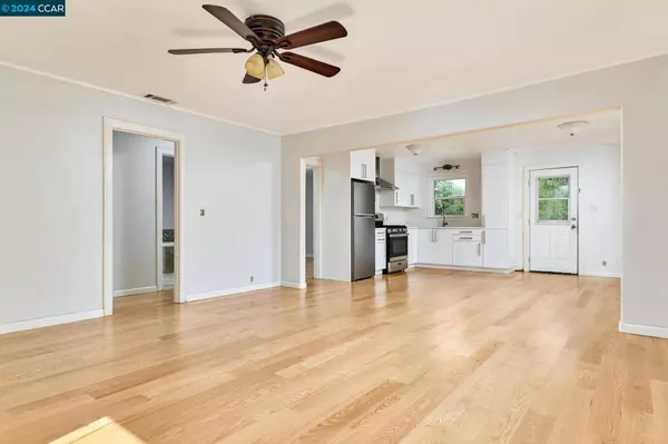 3631 Walnut Ave, Concord, CA 94519