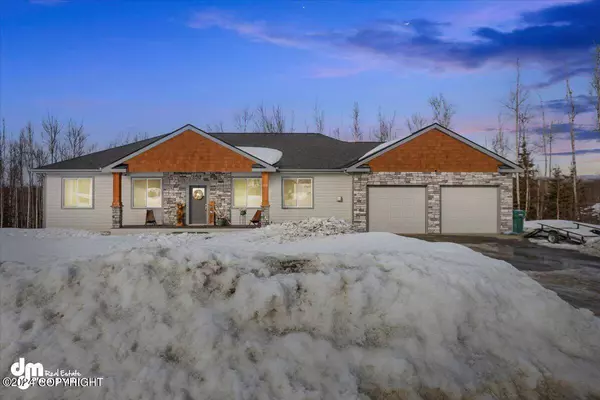 7035 W White Birch DR, Wasilla, AK 99623