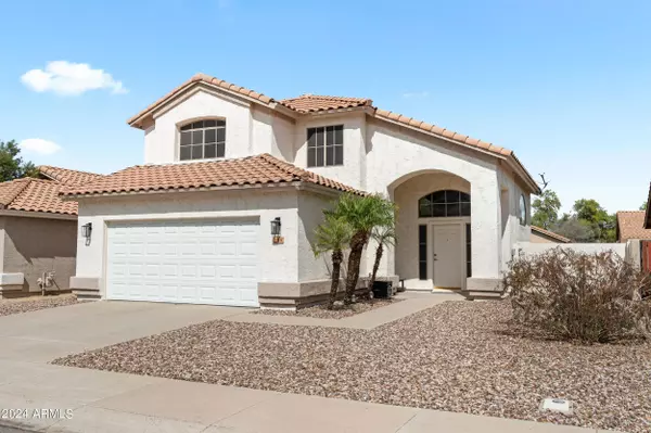 1118 W SWAN Drive, Chandler, AZ 85286