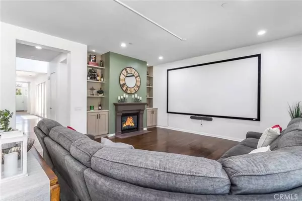 10883 Bee Canyon RD, Chatsworth, CA 91311