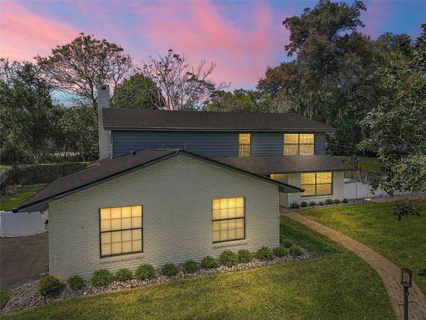 1635 HILLTOP DR, Mount Dora, FL 32757