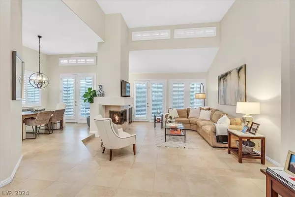 5035 Shoal Creek Circle, Las Vegas, NV 89113