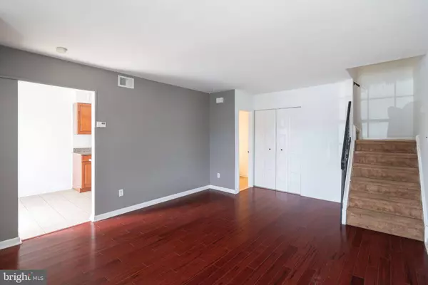 7015 RIDGE AVE #12, Philadelphia, PA 19128