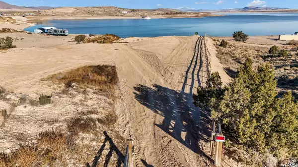 9019 W KIDD CIR S #12, Levan, UT 84639