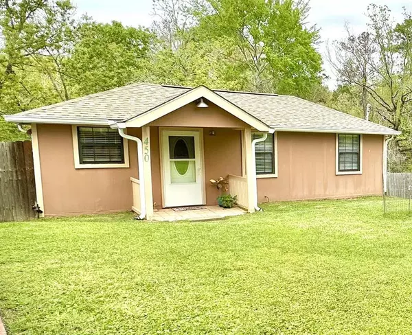 450 Dogwood, Onalaska, TX 77360