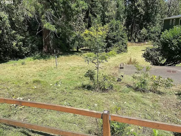 3815 SE ALDERCREST RD, Milwaukie, OR 97222