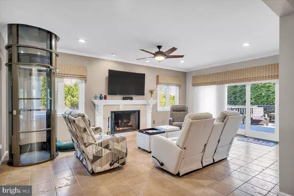 34 PROMENADE PL, Voorhees, NJ 08043