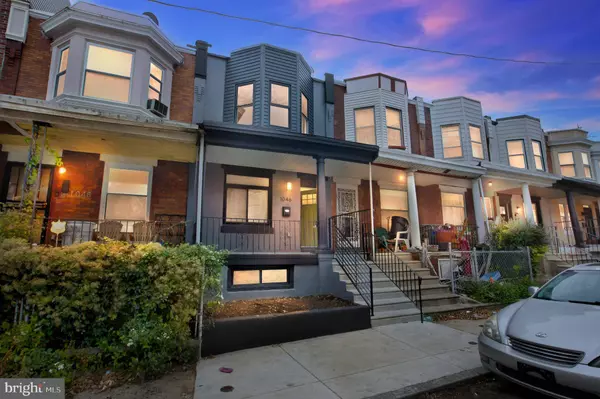 1046 S PAXON ST, Philadelphia, PA 19143