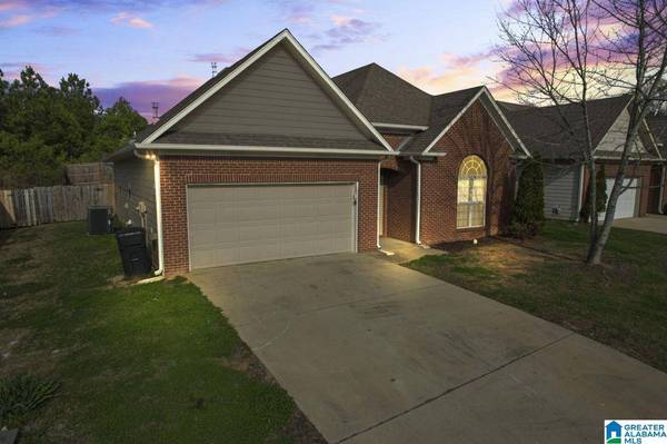 683 WATERFORD LANE, Calera, AL 35040