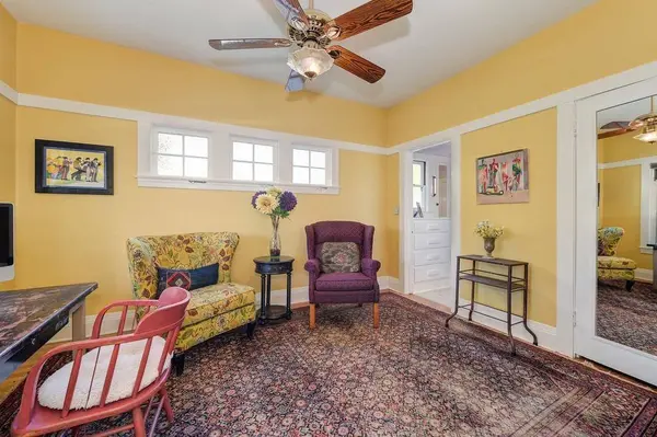 2611 H ST, Sacramento, CA 95816