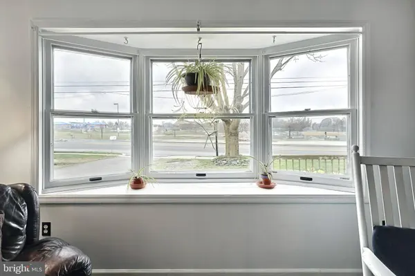 1745 PIONEER RD, Lancaster, PA 17602