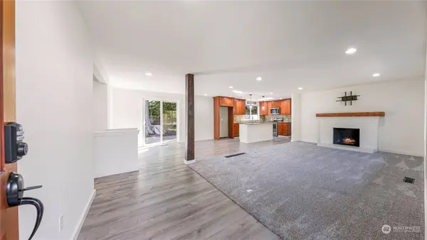 1228 252nd ST NW, Stanwood, WA 98292