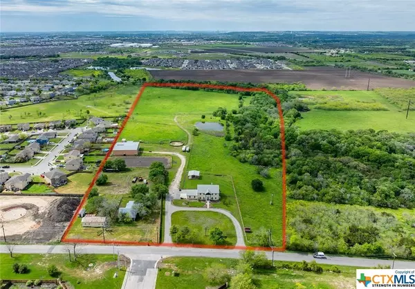 861 Conrads LN, New Braunfels, TX 78130